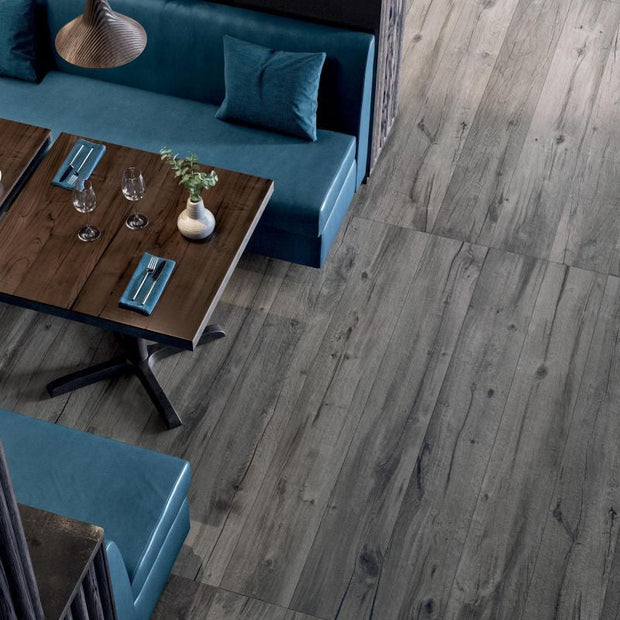 Vloertegel Flaviker NORDIK WOOD SMOKED 26x200 cm (doosinhoud 2.6 m2)