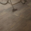 Flaviker REBEL BRONZE 90x90 cm (doosinhoud 0.81 m2)