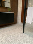 The Mosaic Factory Barcelona Mozaiek Tegel Hexagon - Carrara Wit Porselein Print 281x325 mm
