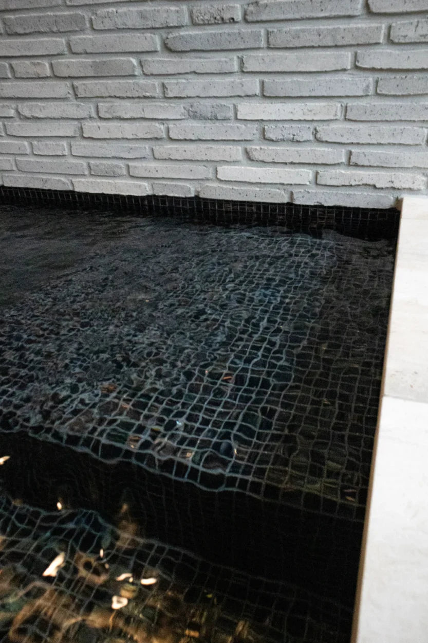The Mosaic Factory Amsterdam Mozaiek Tegel Vierkant - Donker blauw Glas Goud Serie 322x322 mm