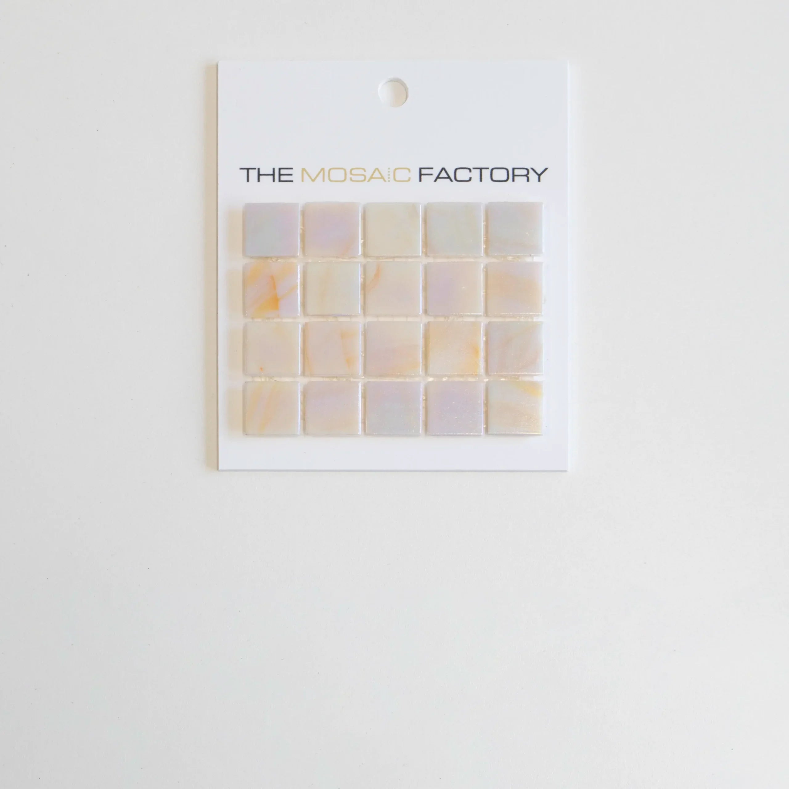 The Mosaic Factory Amsterdam Mozaiek Tegel Vierkant - Licht Roze Glas Parelmoer Serie 322x322 mm
