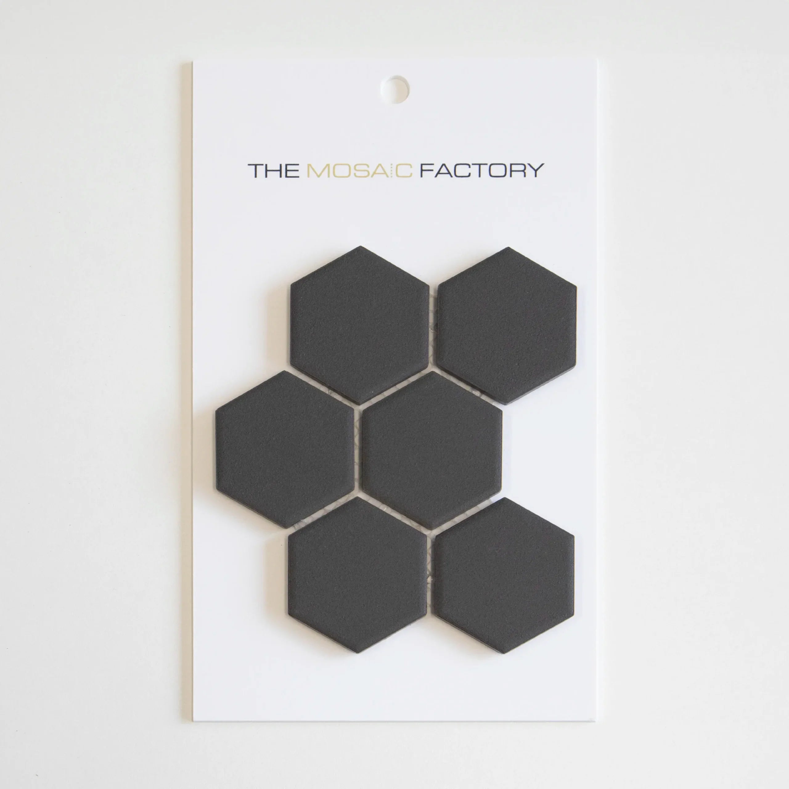 The Mosaic Factory London Mozaiek Tegel Hexagon - Zwart Porselein Ongeglazuurd, R11 281x325 mm