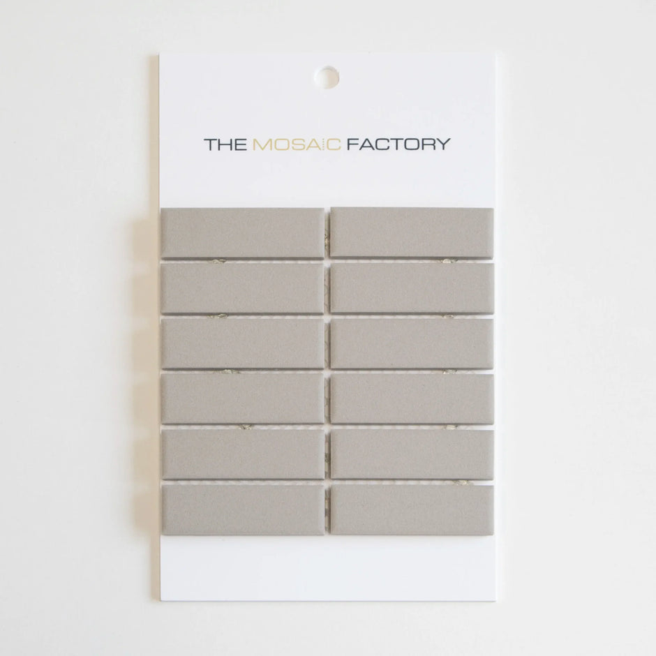 The Mosaic Factory London Mozaiek Tegel Rechthoek - Mat Grijs Porselein Ongeglazuurd, R11 23x73x6 mm