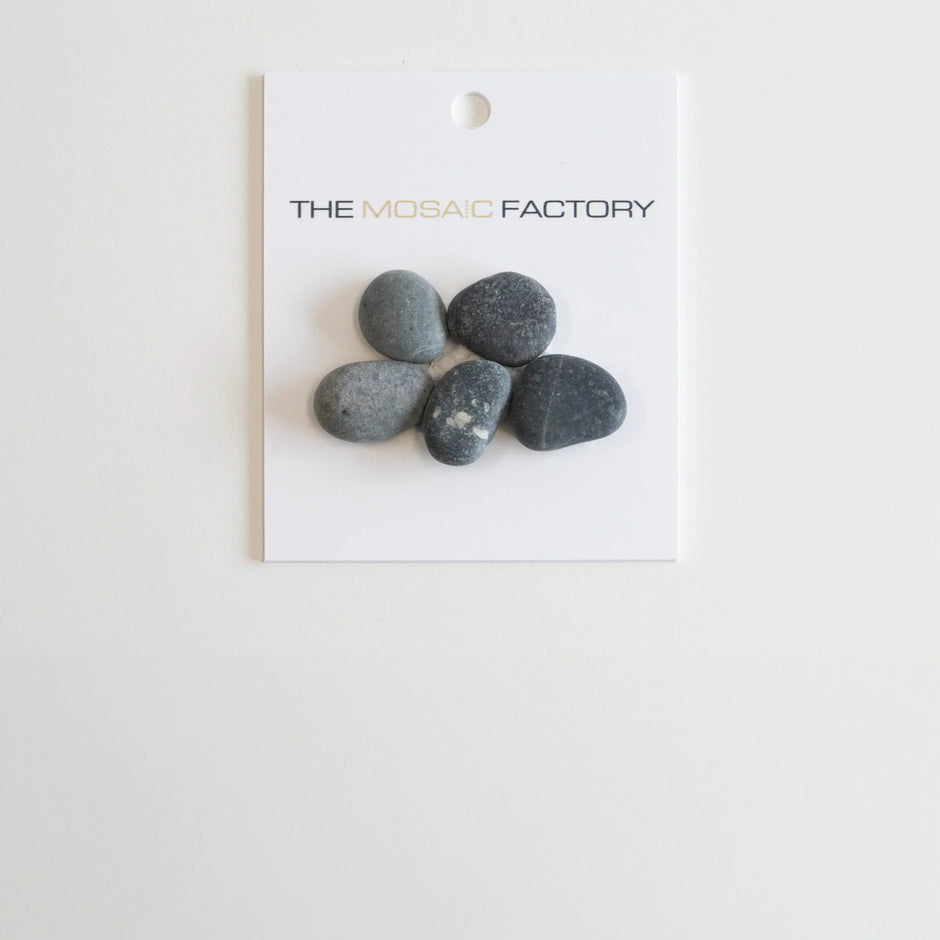 The Mosaic Factory Natural Stone Mozaiek Tegel Kiezel - Dark Grey Kiezels Natural 303x300 mm