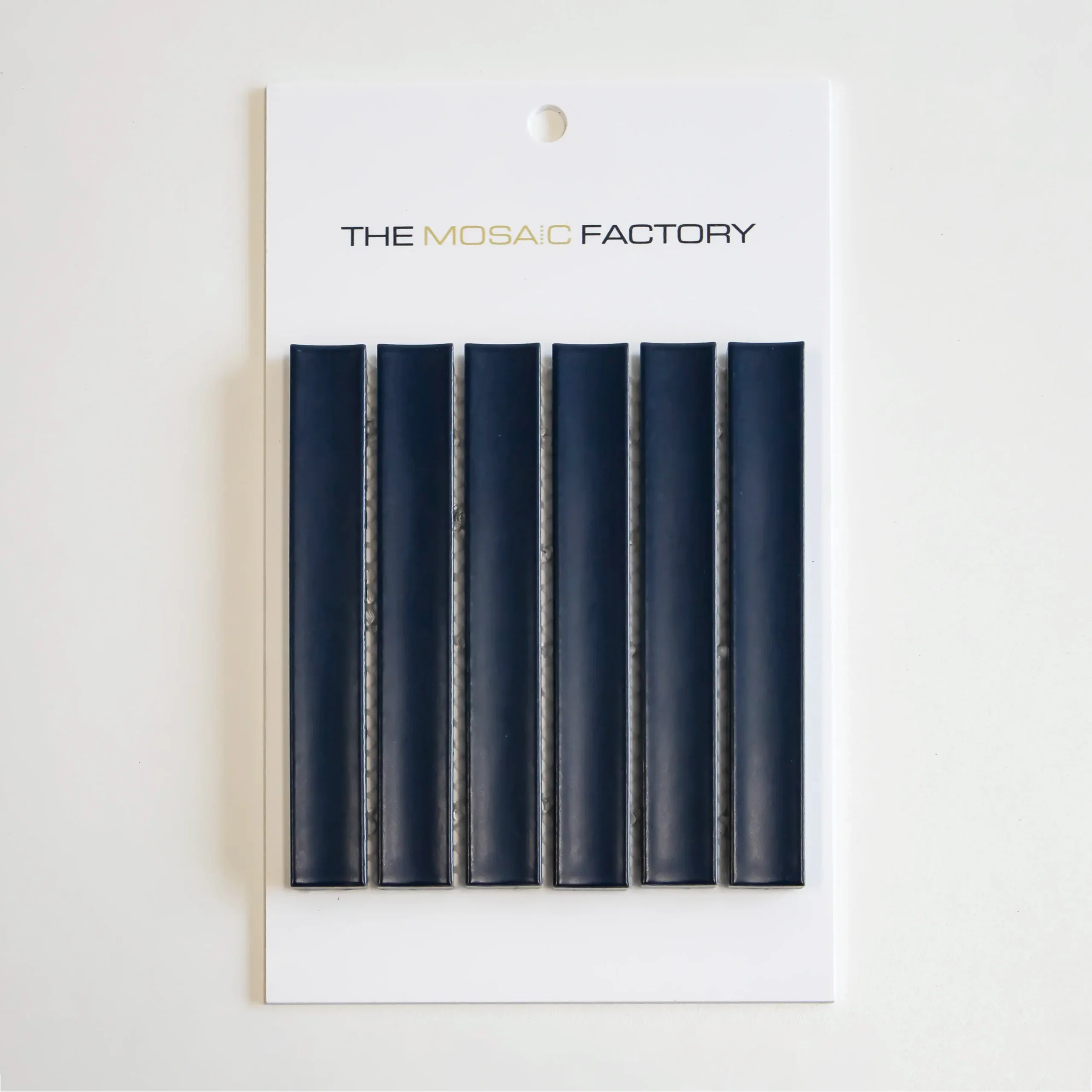 The Mosaic Factory Sevilla Mozaïek Tegel Kitkat Vinger - Navy Blauw Porselein Geglazuurd 296x299 mm