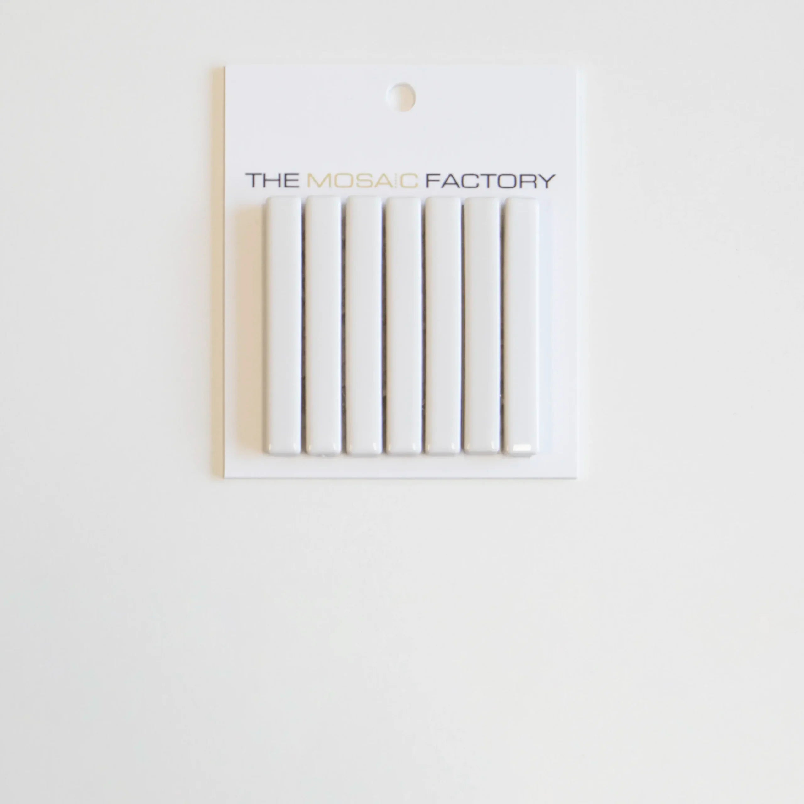 The Mosaic Factory Sevilla Mozaïek Tegel Mini Kitkat Vinger - Wit Porselein Geglazuurd 282x308 mm