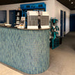 The Mosaic Factory Sevilla Mozaïek Tegel Ovaal Vinger - Azuur Blauw Gespikkeld Porselein Geglazuurd 300x300 mm