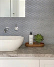 The Mosaic Factory Venice Pennyround Mozaiek Tegel Rond - Blauw Grijs met rand Porselein Geglazuurd 315x294 mm